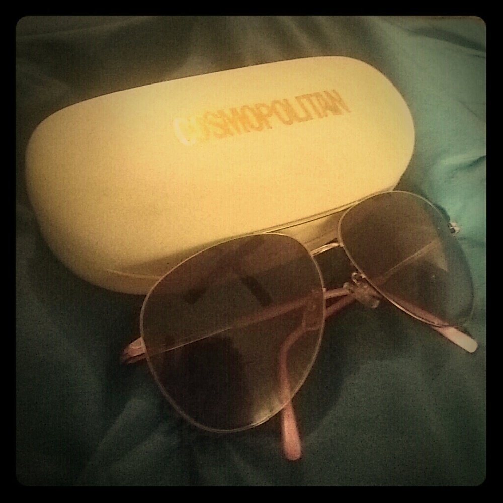 Aviator Pink framed sunglasses